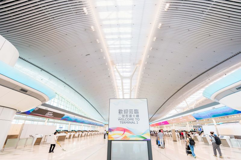 Pesona Baru Terminal 2 Bandara Hong Kong