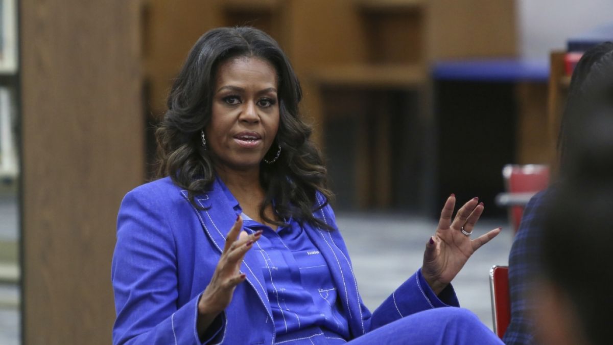 Michelle Obama Dihina di Pesta Ulang Tahun Trump oleh Petarung…
